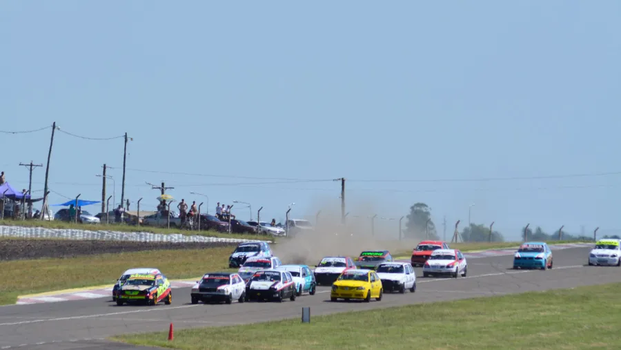 Automovilismo: definieron el calendario del CE 850 para la temporada 2021