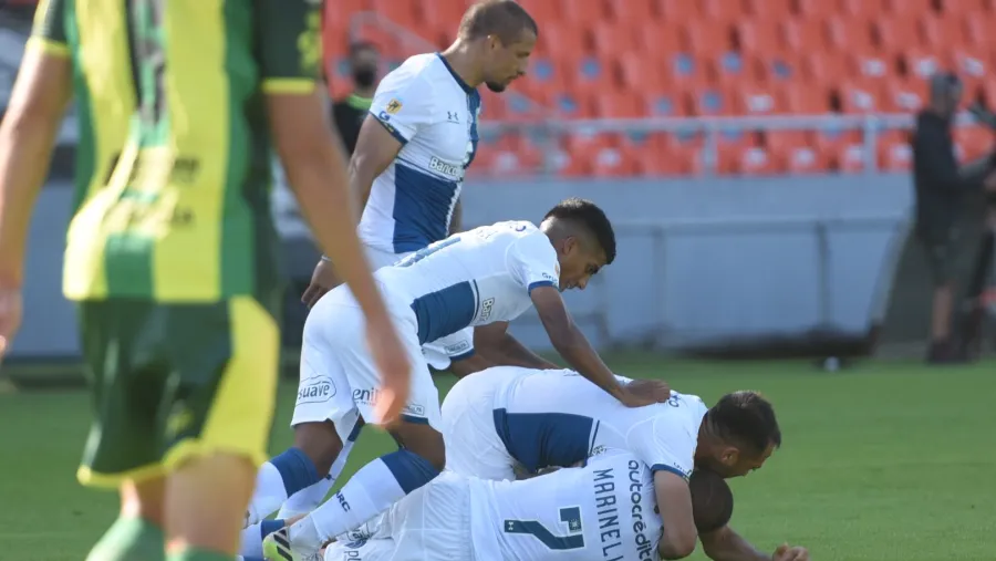 Fùtbol: Rosario Central venció a Aldosivi para liderar el grupo que integra Patronato