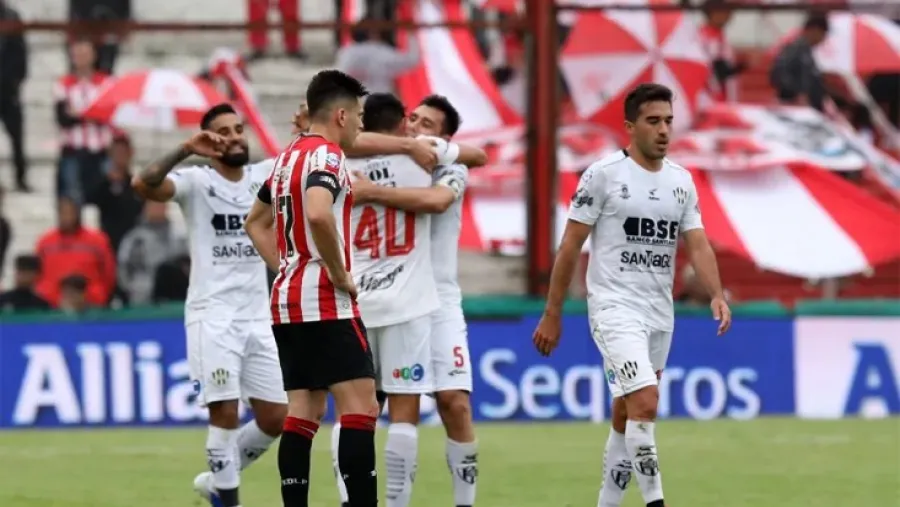 Copa Argentina: con presencia entrerriana, Central Córdoba dio la nota y es semifinalista Copa Argentina: con presencia entrerriana, Central Córdoba dio la nota y es semifinalista