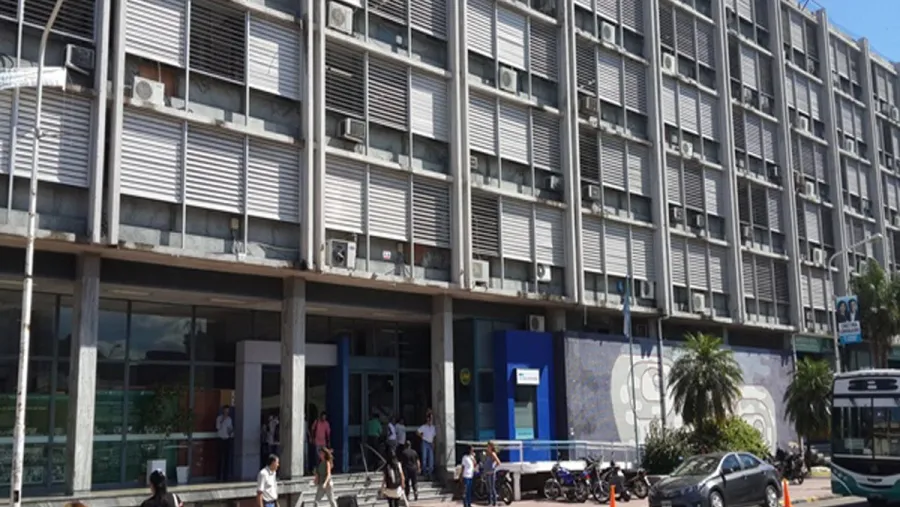 Reclaman al CGE que resuelva un expediente sobre haberes adeudados a un docente Reclaman al CGE que resuelva un expediente sobre haberes adeudados a un docente