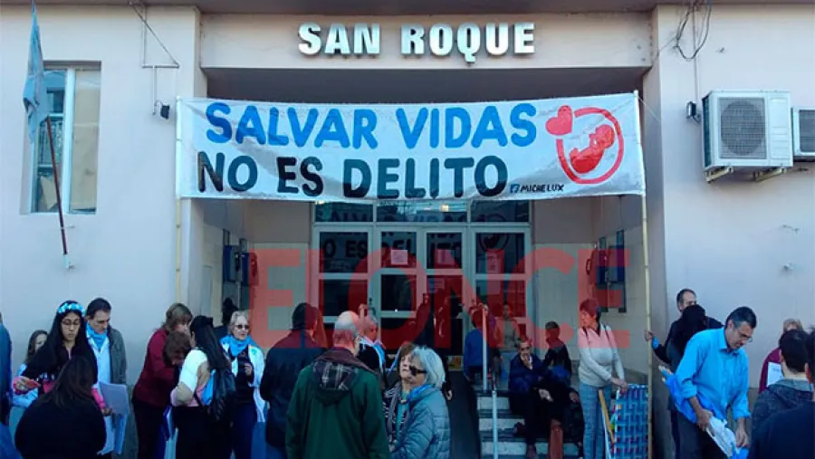 Chaquetazo por las dos vidas en el Hospital San Roque de Paraná Chaquetazo por las dos vidas en el Hospital San Roque de Paraná