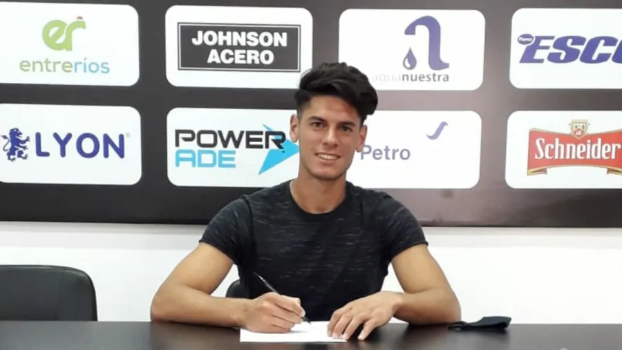 Patronato: lo promovieron un lunes y cuatro días después firmó su primer contrato