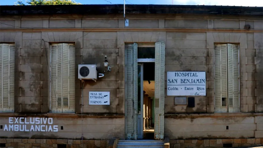 Desde la dirección del hospital San Benjamín de Colón reconocieron que atraviesan una difícil situación sanitaria por la segunda ola de Covid-19. Desde la dirección del hospital San Benjamín de Colón reconocieron que atraviesan una difícil situación sanitaria por la segunda ola de Covid-19.