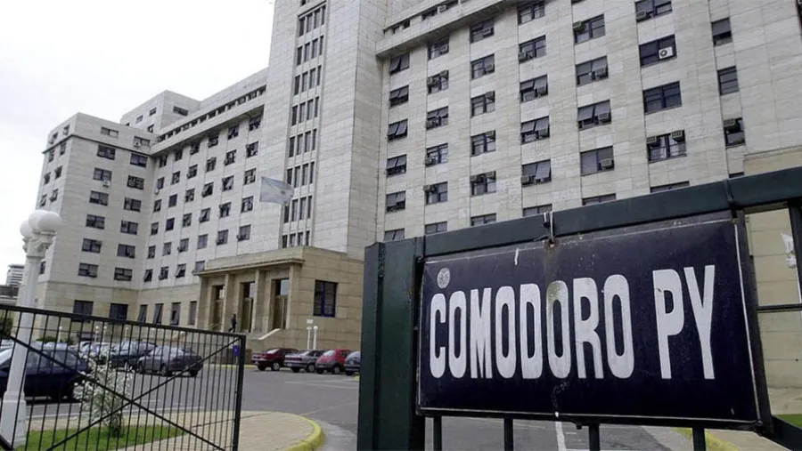 La reforma judicial incluye fusionar a los doce jueces federales de Comodoro PY con los penales económicos y los de instrucción.