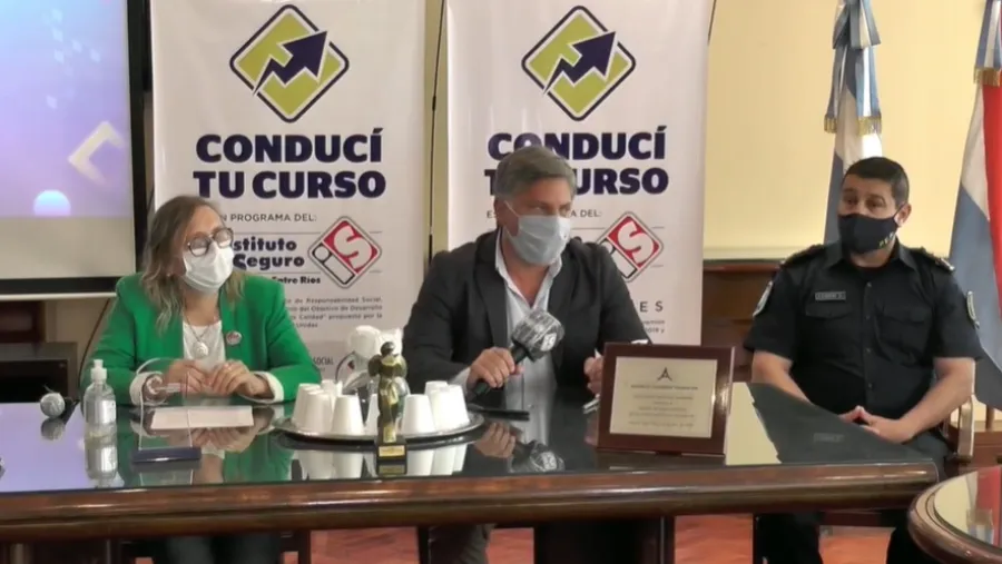 IAPSER presentó Conducí tu curso 2020, con modalidad virtual IAPSER presentó Conducí tu curso 2020, con modalidad virtual