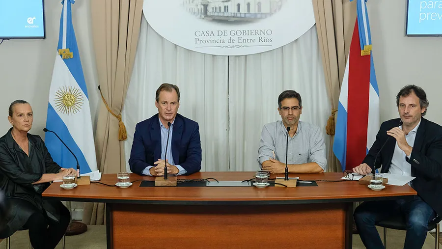 Autoridades del gobierno provincial adelantaron en conferencia de prensa la modalidad de emergencia para los documentos de identidad y brindaron recomendaciones para personas con discapacidad. 