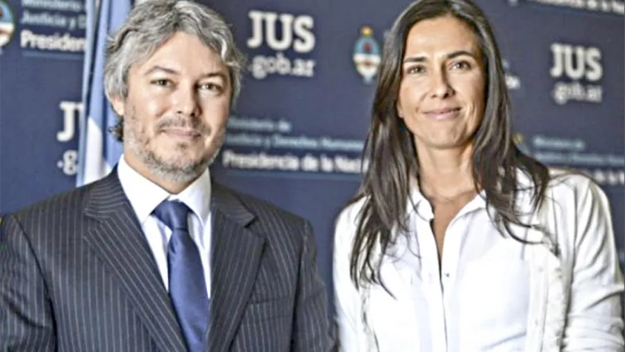 Los titulares de la UIF, Mariano Federici y María Eugenia Talerico, fueron acusados de encubrimiento de operaciones de lavado de dinero.