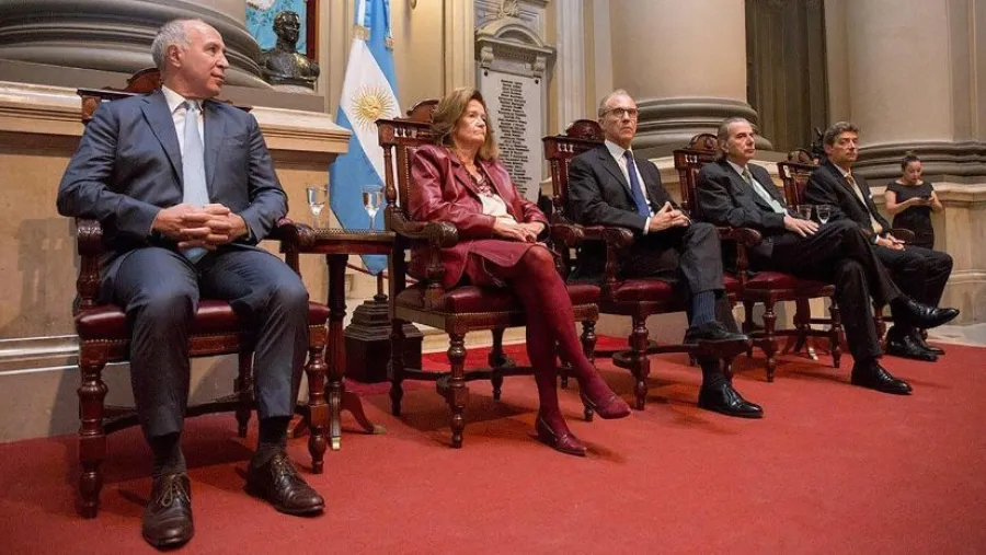 La Corte respondió a las críticas de Alberto Fernández por la aplicación de la Ley Micaela La Corte respondió a las críticas de Alberto Fernández por la aplicación de la Ley Micaela