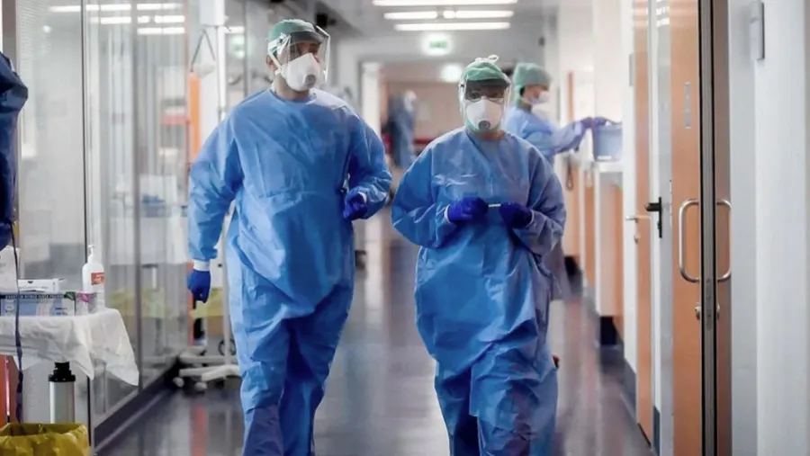 El total de casos desde el comienzo de la pandemia se elevó a 9.007.753, mientras que los fallecimientos suman un acumulado de 127.494. El total de casos desde el comienzo de la pandemia se elevó a 9.007.753, mientras que los fallecimientos suman un acumulado de 127.494.