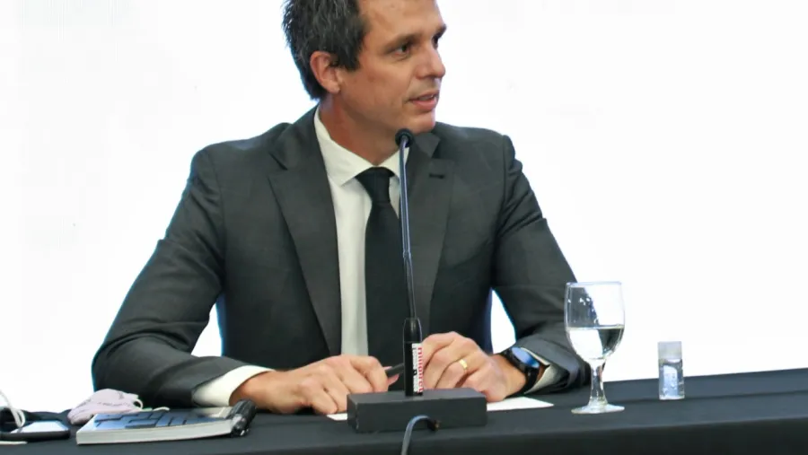 Cresto expondrá ante empresarios, operadores turísticos y comerciantes entrerrianos