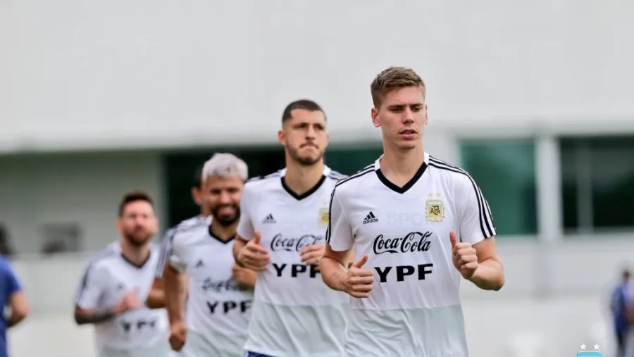 Copa América: Saravia o Foyth, la única duda de Scaloni para enfrentar a Venezuela Copa América: Saravia o Foyth, la única duda de Scaloni para enfrentar a Venezuela