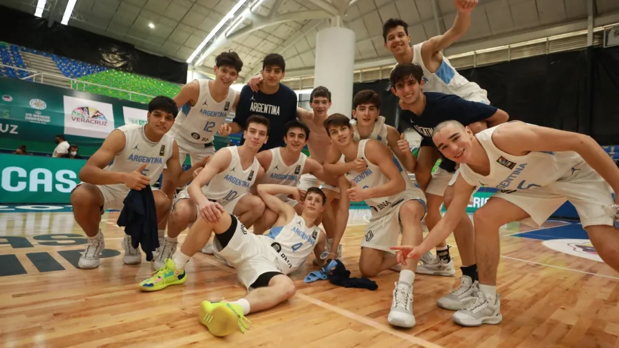 Con el entrerriano Respaud, Argentina clasificó al Mundial U17 de básquet