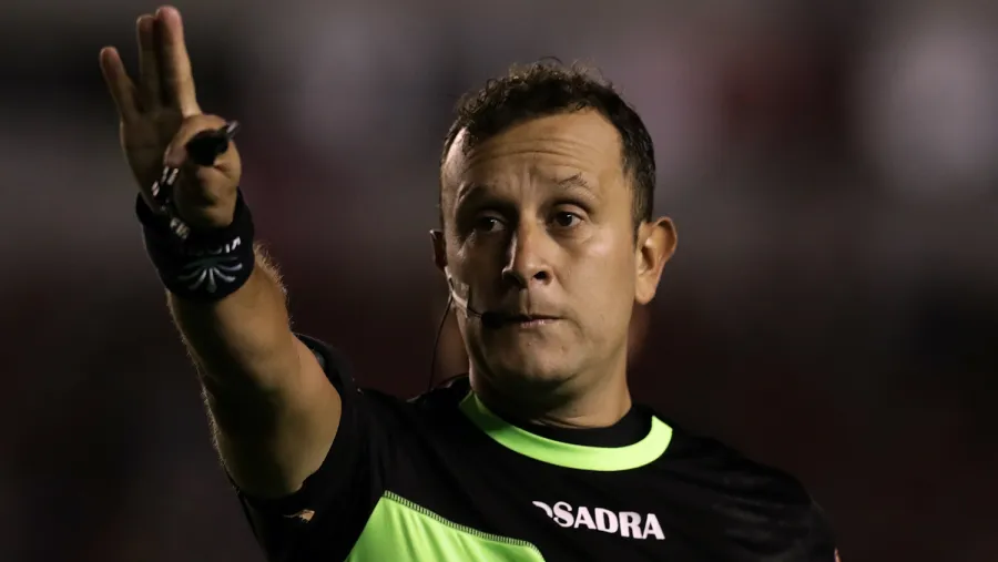 Darío Herrera estará a cargo del próximo superclásico en el Monumental