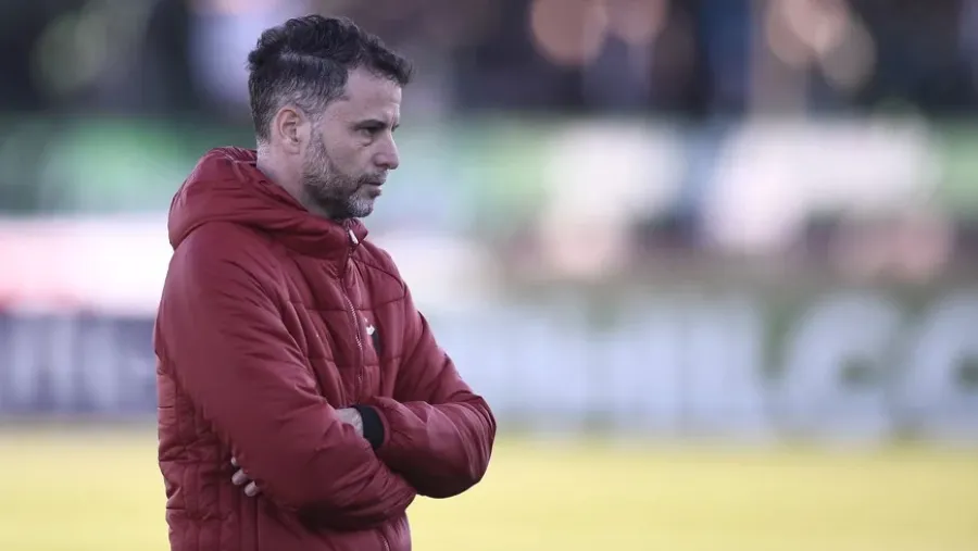 Colón de Santa Fe echó a Rodolfo De Paoli luego de seis partidos