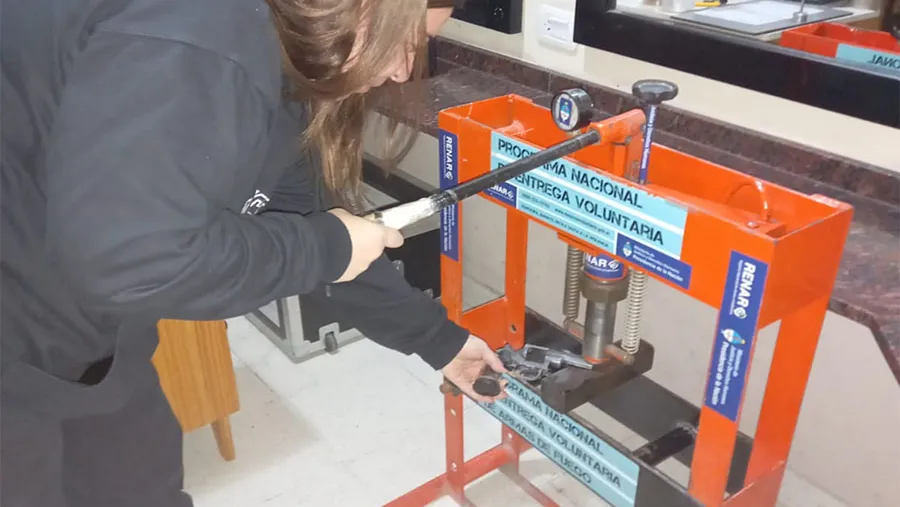 La entrega de armas de fuego y/o municiones de parte de la ciudadanía fue voluntaria y anónima.