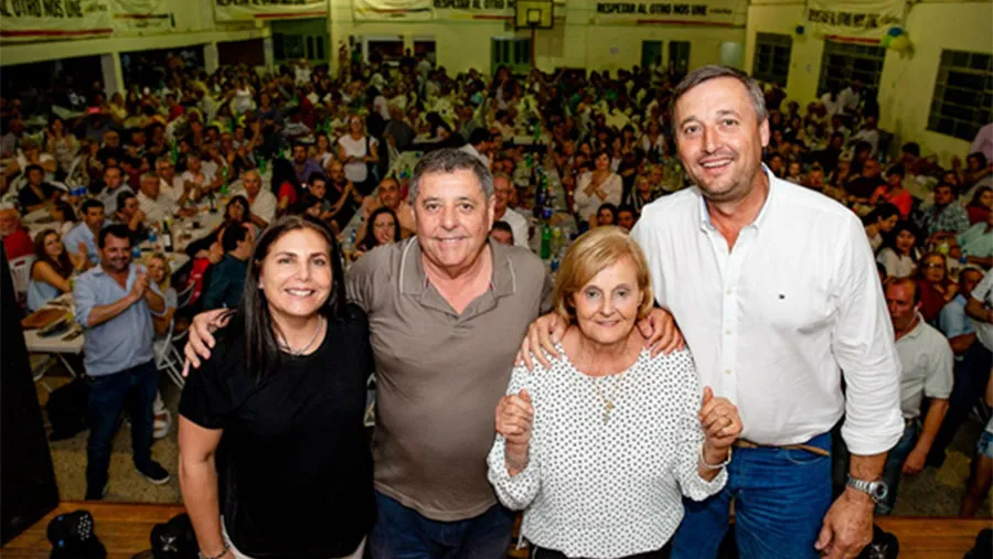 En Diamante, los candidatos de Juntos por el Cambio convocaron a “militar con más fuerza que nunca” para revertir el resultado de las PASO. En Diamante, los candidatos de Juntos por el Cambio convocaron a “militar con más fuerza que nunca” para revertir el resultado de las PASO.