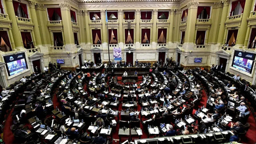La Cámara de Diputados tendría su primera sesión extraordinaria el 20 de enero. La Cámara de Diputados tendría su primera sesión extraordinaria el 20 de enero.