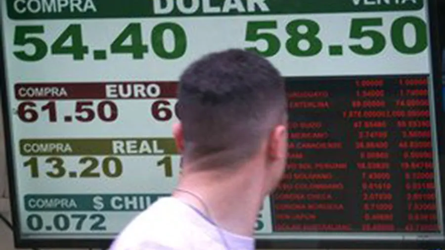 El control de cambios y las restricciones para comprar dólares impide a muchas empresas saldar sus deudas con acreedores locales y externos.