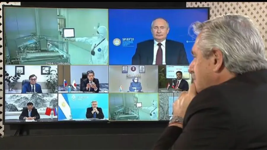Alberto Fernández, en la videoconferencia con Vladimir Putin.