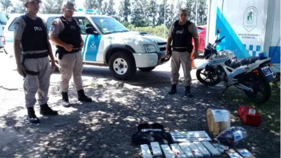 Secuestraron 7 kilos de droga que eran transportados en un colectivo