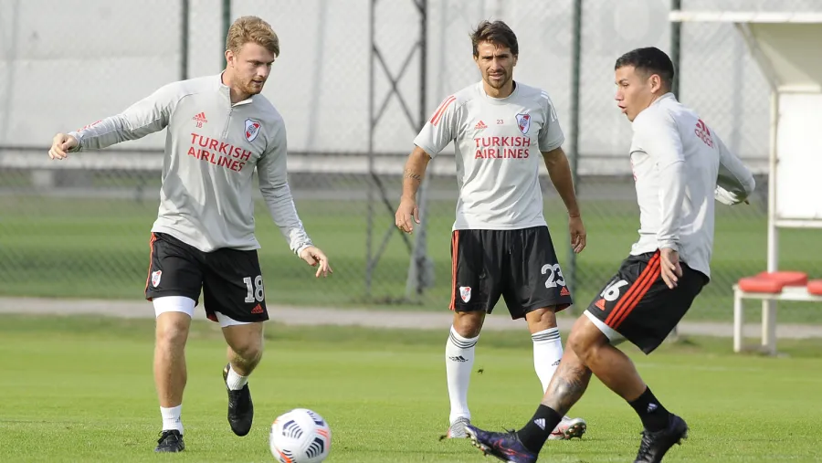 River no viajó a Colombia y enfrentará a Independiente Santa Fe el jueves en Paraguay River no viajó a Colombia y enfrentará a Independiente Santa Fe el jueves en Paraguay
