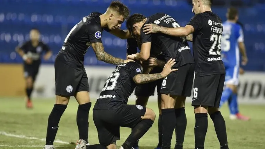 Copa Sudamericana: San Lorenzo sonrió ante 12 de octubre Copa Sudamericana: San Lorenzo sonrió ante 12 de octubre