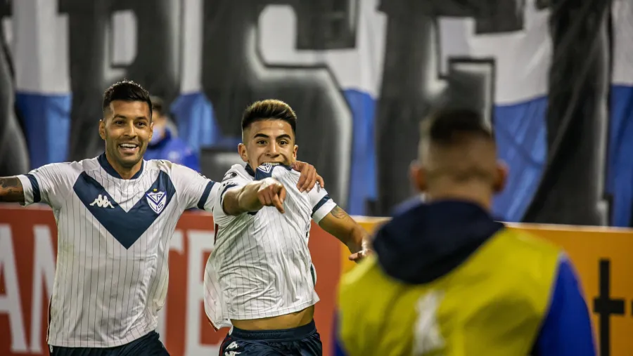Copa Libertadores: Vélez dio un paso clave con un triunfo ante Liga de Quito