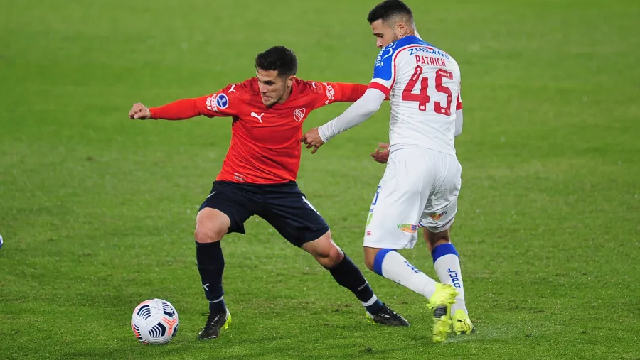 Con un gol en contra, Independiente venció a Bahía y quedó a un paso de la clasificación Con un gol en contra, Independiente venció a Bahía y quedó a un paso de la clasificación