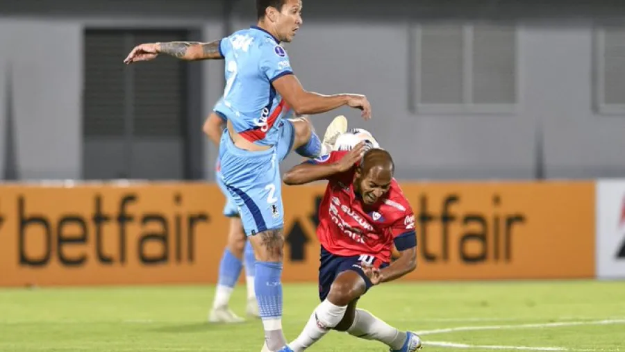 Copa Sudamericana: Arsenal festejó en Cochabamba y sueña con avanzar de fase Copa Sudamericana: Arsenal festejó en Cochabamba y sueña con avanzar de fase