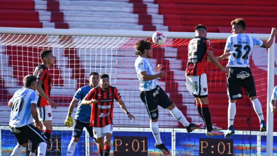 Patronato no pudo sostener la ventaja y empató con Argentinos en La Paternal 