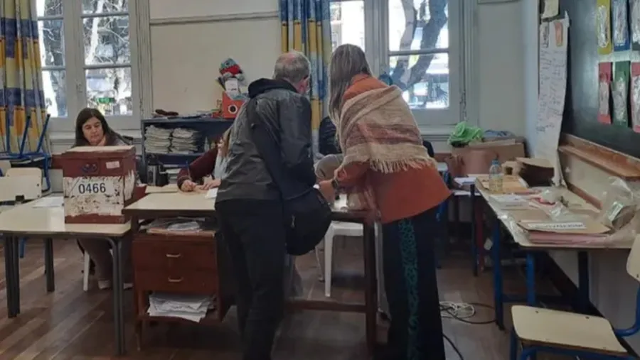 Hay más de 2,7 millones de uruguayos habilitados para votar.