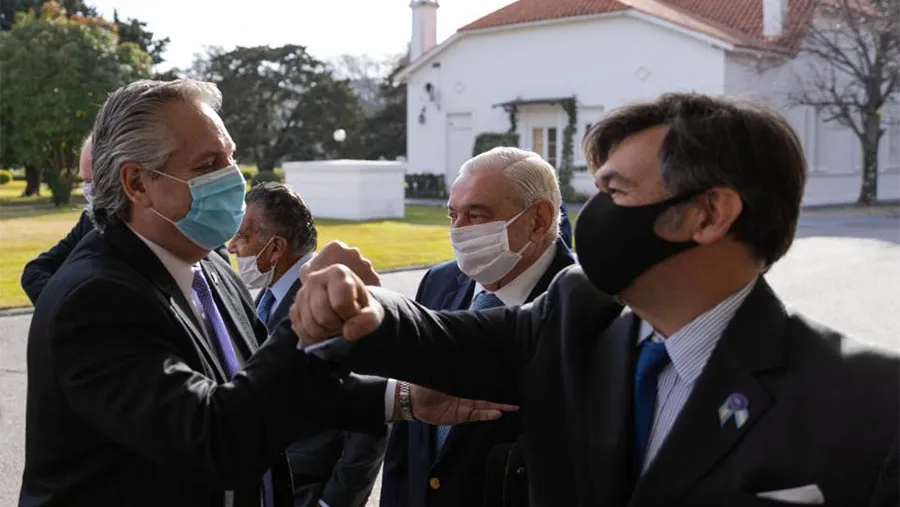 Alberto Fernández convocó el jueves pasado a los representantes de las cámaras empresariales a Olivos para avanzar en el consenso para implementar medidas post pandemia. Alberto Fernández convocó el jueves pasado a los representantes de las cámaras empresariales a Olivos para avanzar en el consenso para implementar medidas post pandemia.