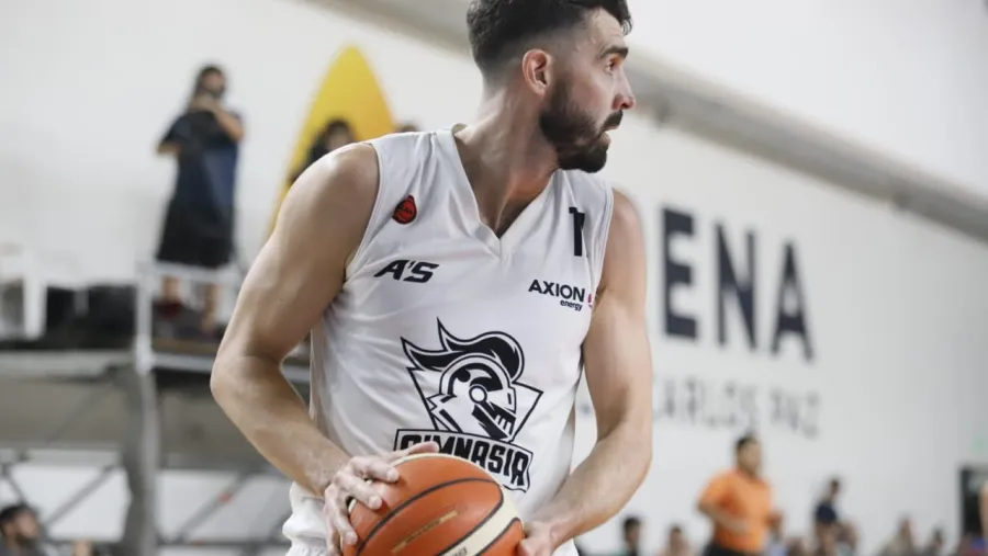 Sebastián Vega “Es el trabajo de todos”, subrayó el entrerriano Vega tras destacarse ante Atenas