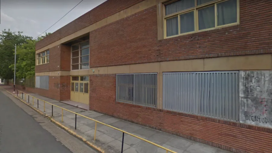 Escuela Comercio 1 de Paraná