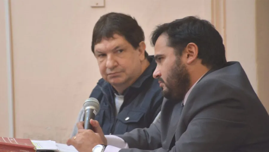 Escobar Gaviria junto a su abogado Escobar Gaviria junto a su abogado