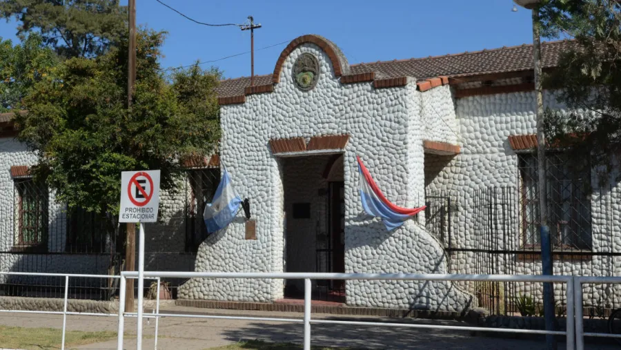 Escuela N°203 Guaraní de Crespo Escuela N°203 Guaraní de Crespo