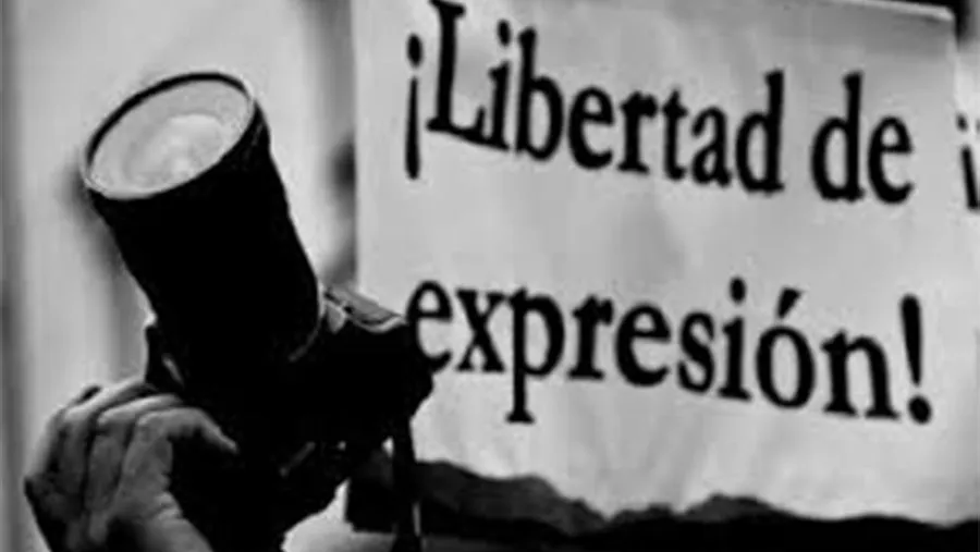 El Foro de Políticas Públicas de Entre Ríos adhiere a la manifestación que hiciera en este último mes el Club Político Argentino (CPA) que condena los ataques a la libertad de expresión y a la independencia del Poder Judicial. El Foro de Políticas Públicas de Entre Ríos adhiere a la manifestación que hiciera en este último mes el Club Político Argentino (CPA) que condena los ataques a la libertad de expresión y a la independencia del Poder Judicial.