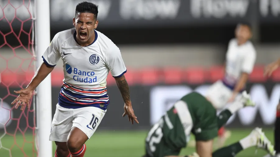 San Lorenzo enderezó el rumbo con un triunfo ante Estudiantes de La Plata