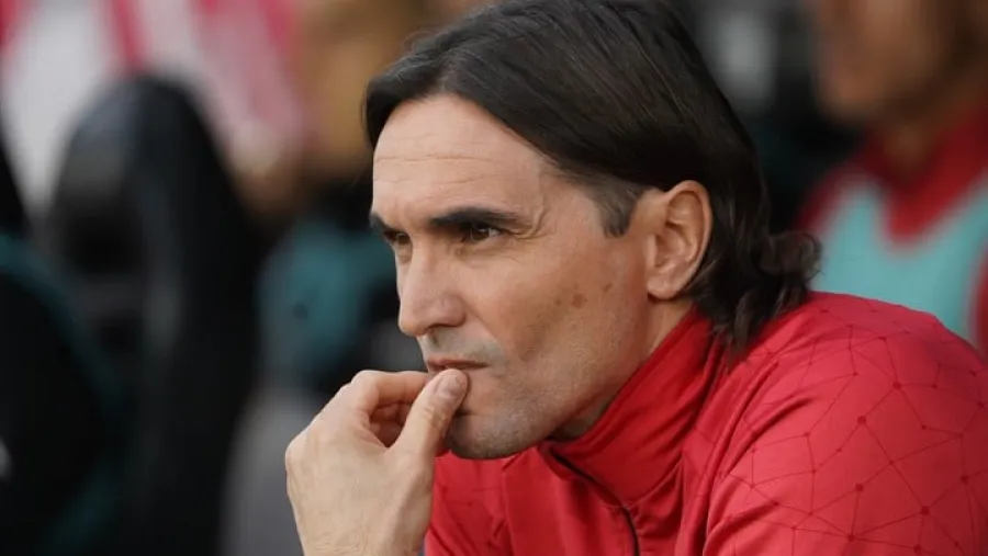 Pretendido por Boca, Diego Martínez renunció como DT de Huracán