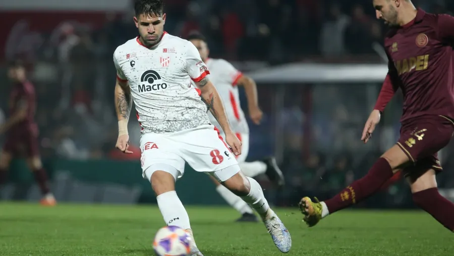 Con aporte entrerriano, Instituto le ganó a Lanús en Alta Córdoba