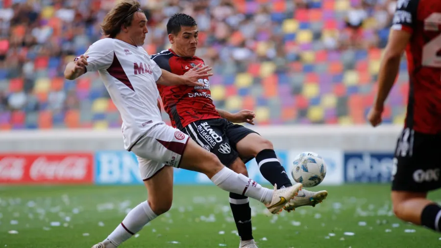 Central Córdoba y Lanús empataron sin goles en el debut del “Ruso” Zielinski