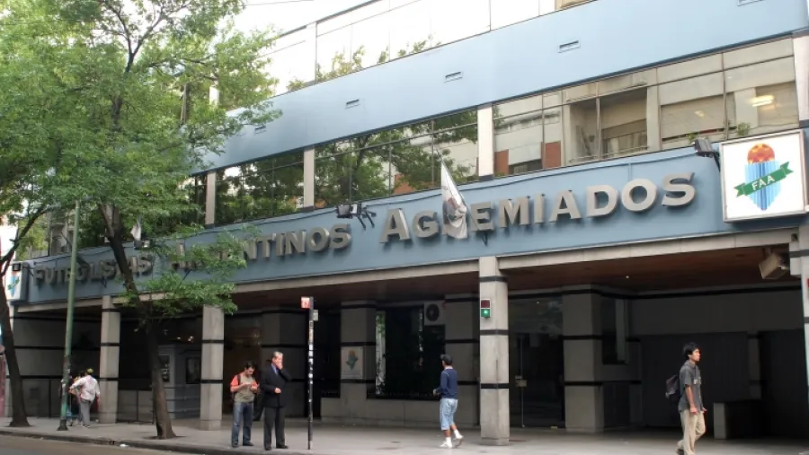 FAA Futbolistas se reunirán virtualmente con Agremiados y analizarán el futuro de la actividad