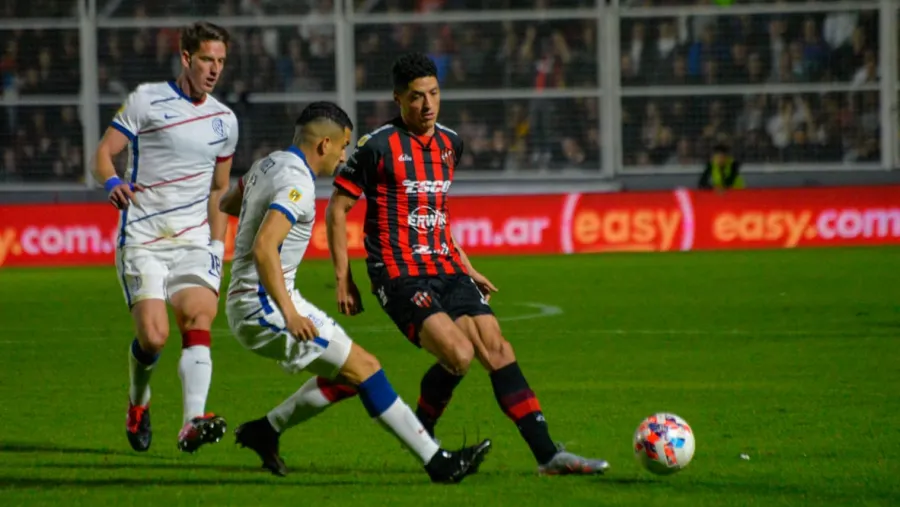 Patronato también pudo con San Lorenzo, engrosò su promedio y su sueño de permanencia Patronato también pudo con San Lorenzo, engrosò su promedio y su sueño de permanencia