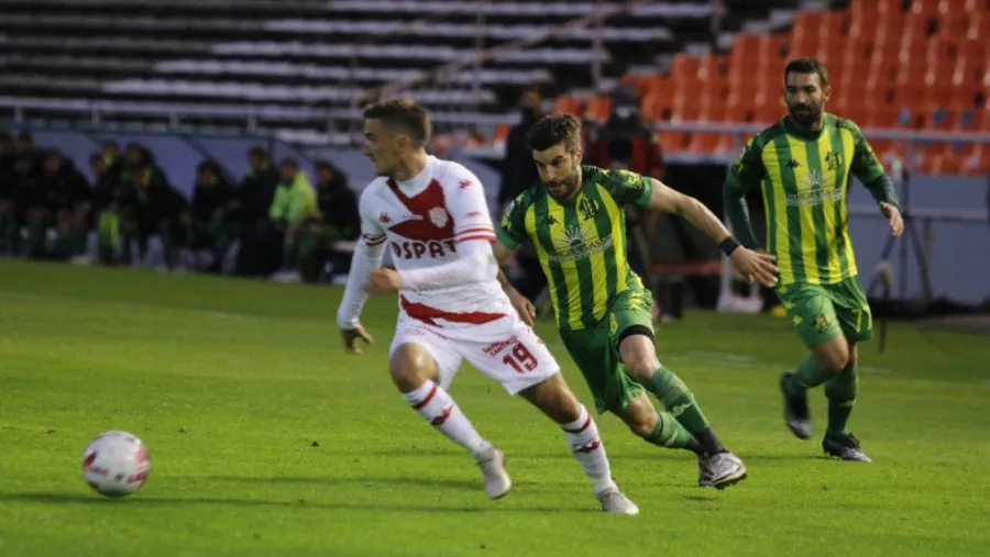 Liga Profesional de Fútbol: Unión fue más "Feliz" que Aldosivi en la vuelta del público