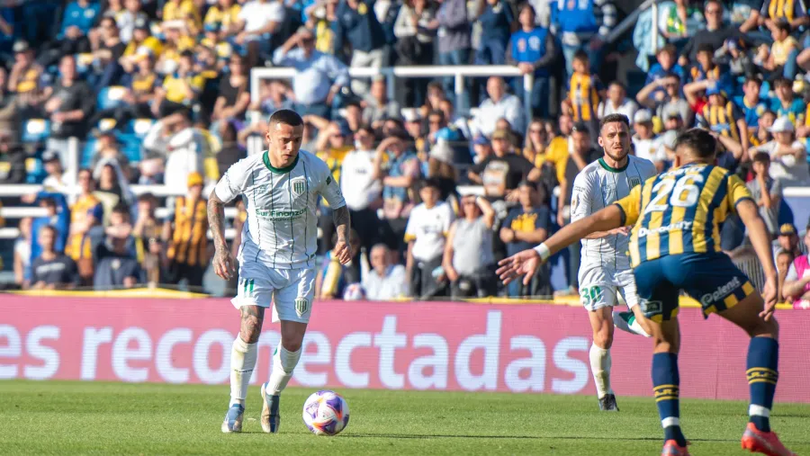 Banfield se recuperó ante Rosario Central en el Gigante de Arroyito