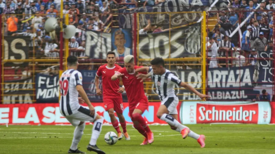 Copa Argentina: por penales, Talleres eliminó a Independiente y avanzó a las semifinales Copa Argentina: por penales, Talleres eliminó a Independiente y avanzó a las semifinales