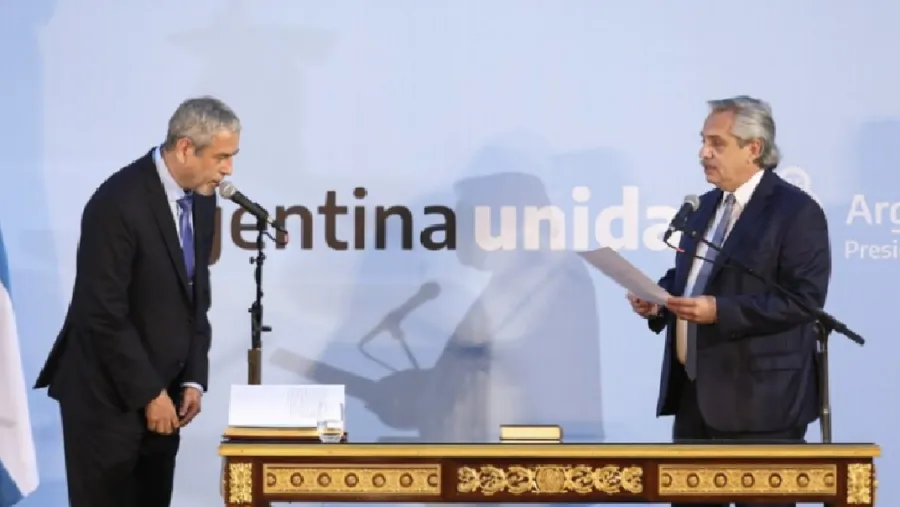 Ferraresi y Fernández Ferraresi y Fernández