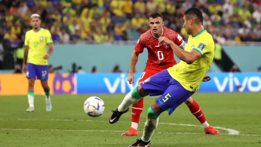 Con gol de Casemiro, Brasil se impuso a Suiza y avanzó a los octavos de final del mundial