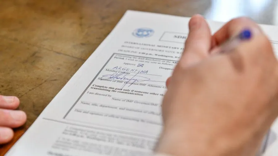 Argentina votó a favor de la nueva asignación de derechos de giro del FMI Argentina votó a favor de la nueva asignación de derechos de giro del FMI