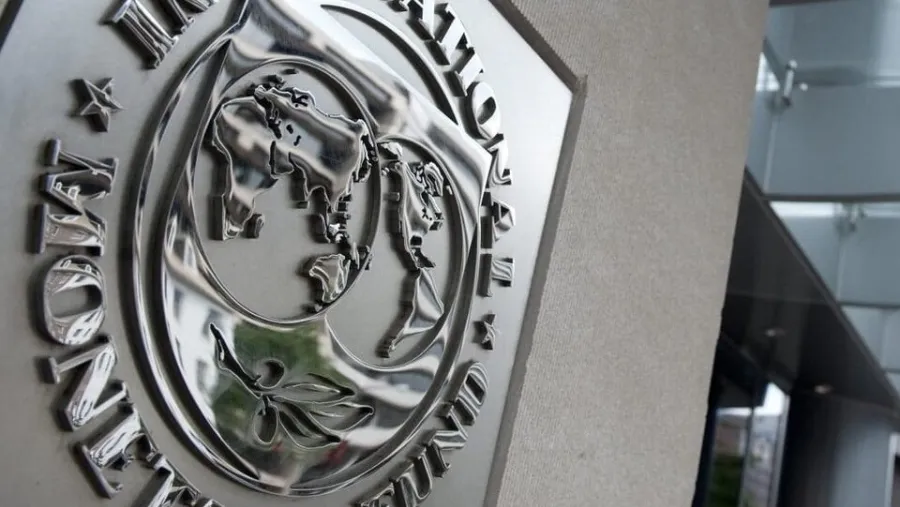El FMI aprobó la primera revisión del acuerdo con el país